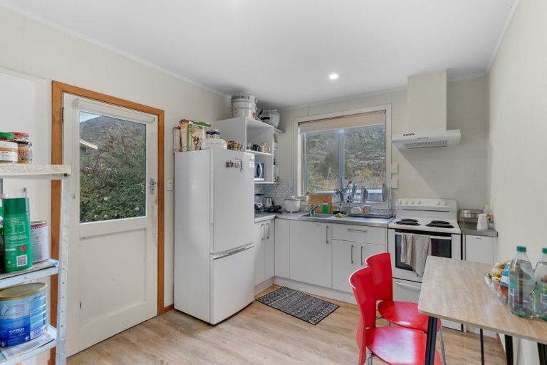 Photo of property in 9 Southberg Avenue, Frankton, Queenstown, 9300