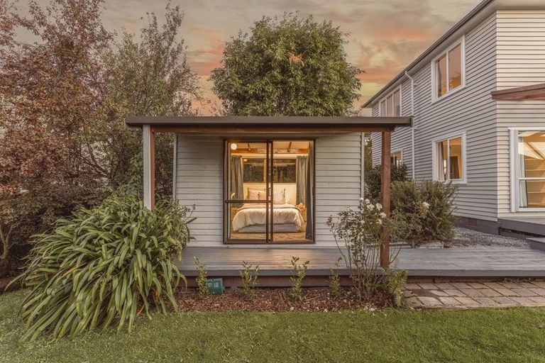 Photo of property in 57 Dunarnan Street, Avonside, Christchurch, 8061