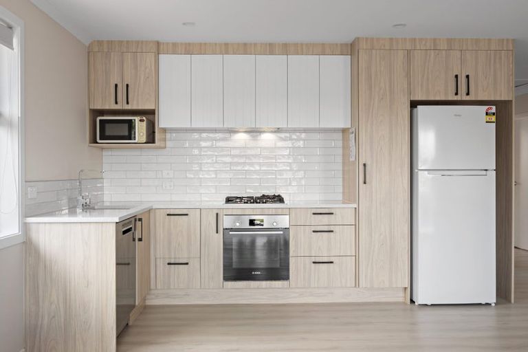 Photo of property in 2/2 Grange Avenue, Nawton, Hamilton, 3200