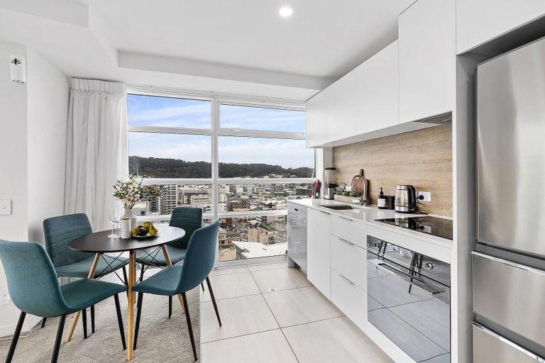 Photo of property in Pinnacle On Victoria, 1601/160 Victoria Street, Te Aro, Wellington, 6011