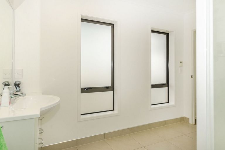 Photo of property in 34a Isabella Drive, Pukekohe, 2120