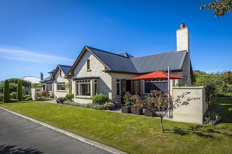 Photo of property in 3 Craighead Street, Highfield, Timaru, 7910