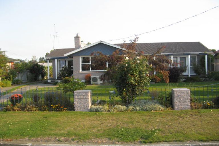 Photo of property in 52 Richard Pearse Drive, Temuka, 7920