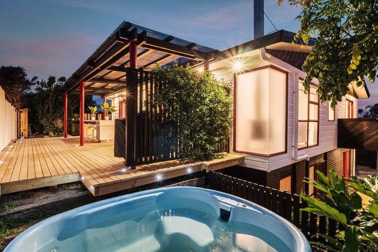 Photo of property in 310b Oceanbeach Road, Mount Maunganui, 3116