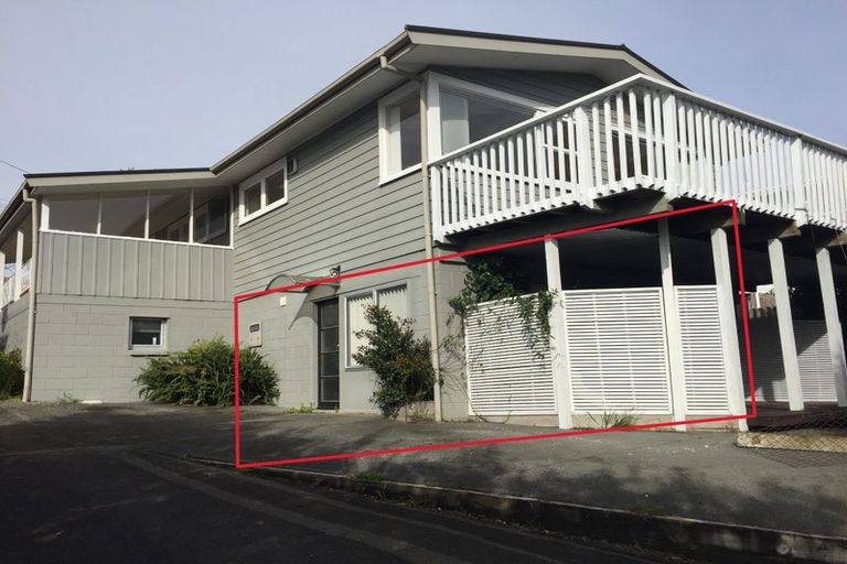 Photo of property in 1/288 Sunset Road, Windsor Park, Auckland, 0632