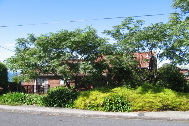 Photo of property in 2/19 Oban Road, Browns Bay, Auckland, 0630