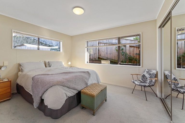 Photo of property in 6 Queens Road, Waikanae Beach, Waikanae, 5036