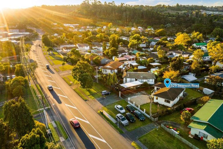 Photo of property in 529 Swanson Road, Ranui, Auckland, 0612