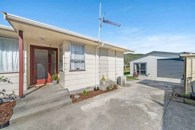 Photo of property in 57 Parenga Street, Wainuiomata, Lower Hutt, 5014