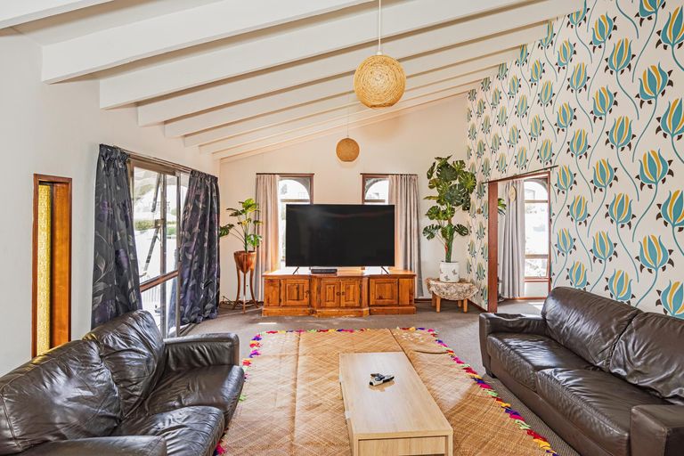 Photo of property in 30 Leven Street, South Hill, Oamaru, 9400