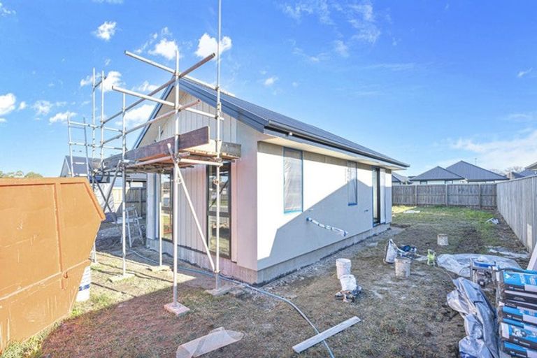 Photo of property in 5 Stackwood Avenue, Woodend, 7610