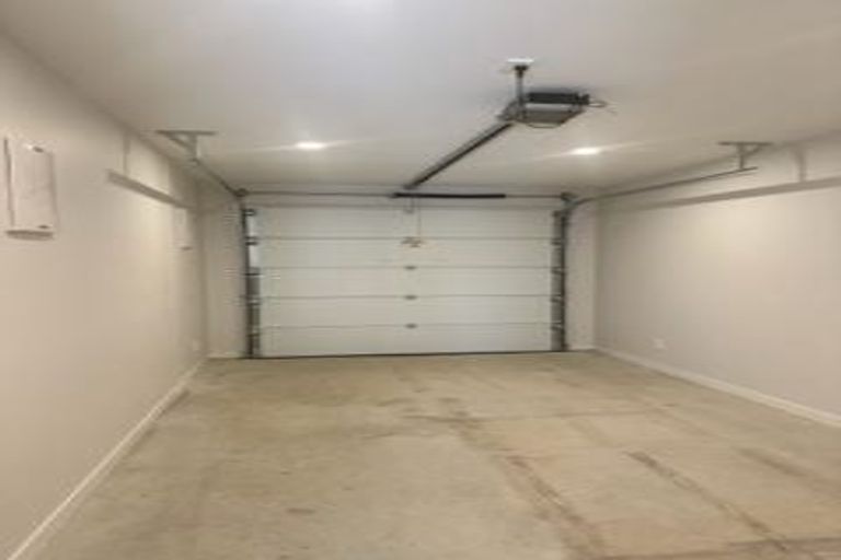 Photo of property in 9 Milenio Crescent, Windsor Park, 0632