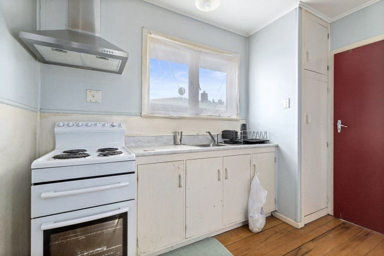 Photo of property in 23 Southsea Crescent, Silverdale, Hamilton, 3216