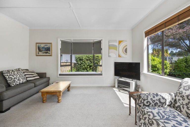 Photo of property in 18 Logan Avenue, Marewa, Napier, 4110