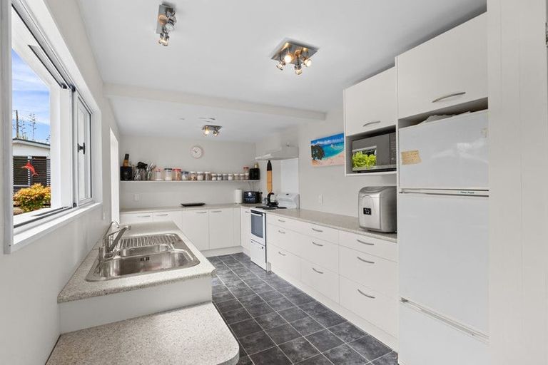 Photo of property in 11 Pinewood Place, Mangawhai Heads, Mangawhai, 0505