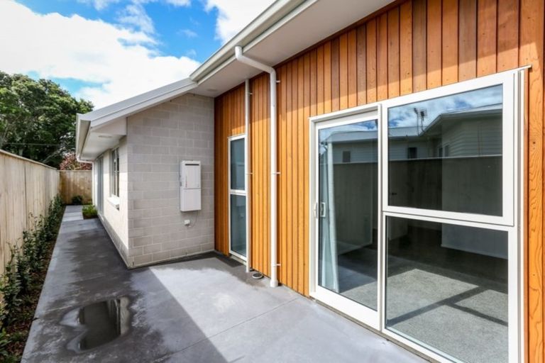 Photo of property in 3a Normanby Street, Fitzroy, New Plymouth, 4312