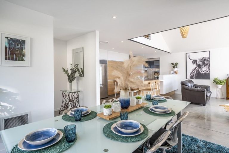 Photo of property in 43 Kulim Avenue, Otumoetai, Tauranga, 3110