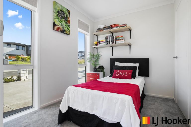 Photo of property in 2 Okohaka Avenue, Glenbrook, Waiuku, 2681