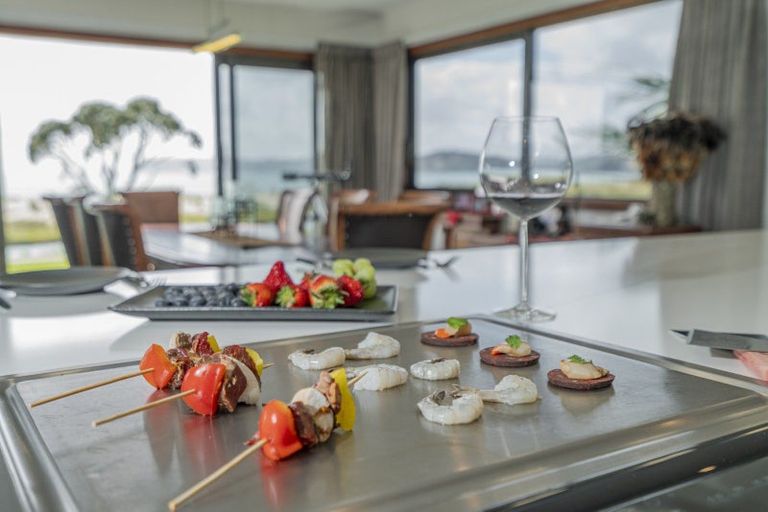 Photo of property in 77 Buffalo Beach Sh25 Road, Whitianga, 3510