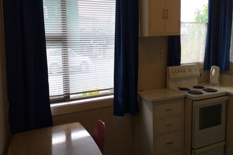 Photo of property in 1/96 Main North Road, Papanui, Christchurch, 8052