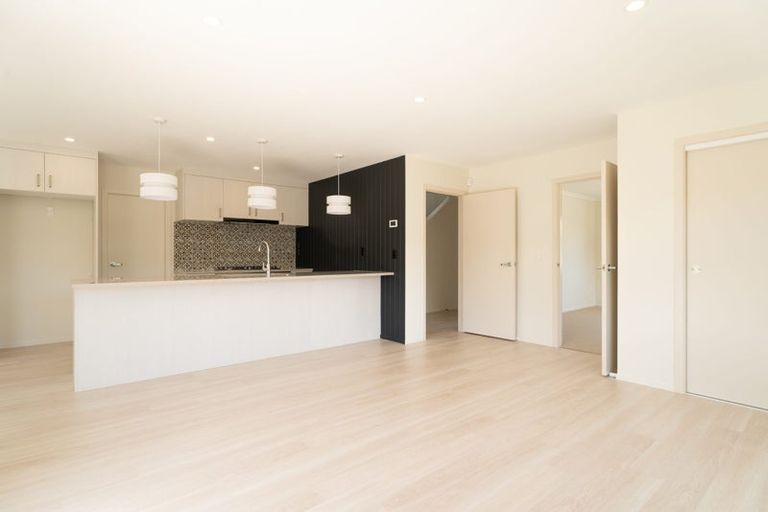 Photo of property in 31 Farnworth Terrace, Churton Park, Wellington, 6037