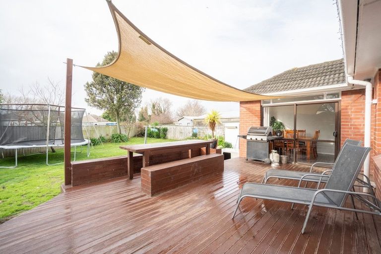 Photo of property in 3 Ayr Place, Hokowhitu, Palmerston North, 4410