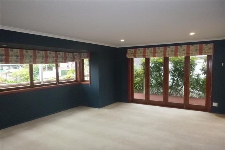 Photo of property in 1a Colin Grove, Hutt Central, Lower Hutt, 5010