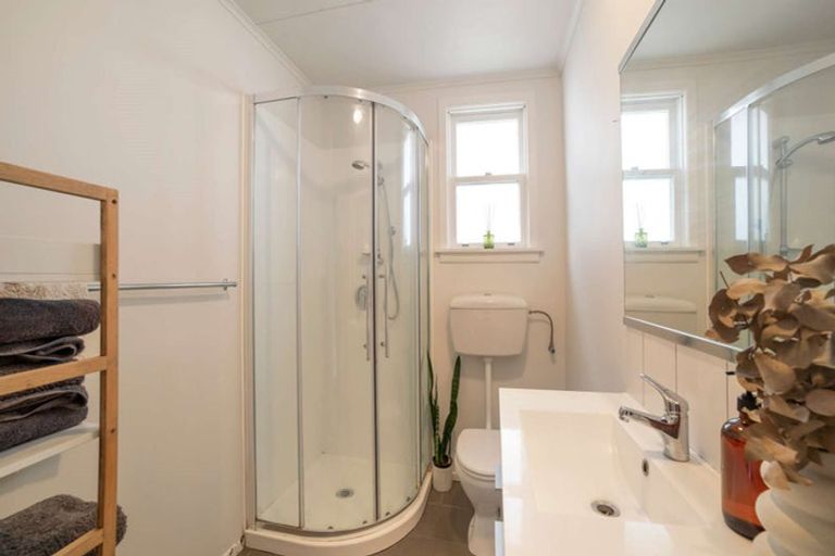 Photo of property in 54 Harris Street, Kaiti, Gisborne, 4010