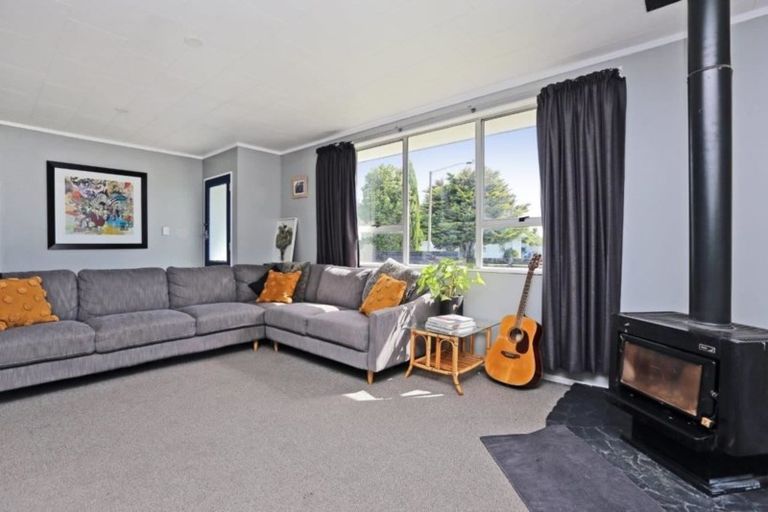 Photo of property in 9 Bowden Place, Whakatu, Hastings, 4102