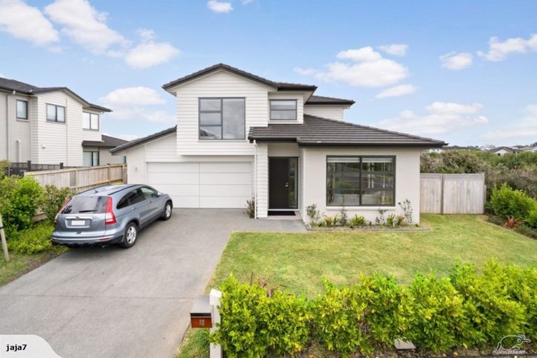 Photo of property in 10 Kuhanui Drive, Karaka, Papakura, 2113