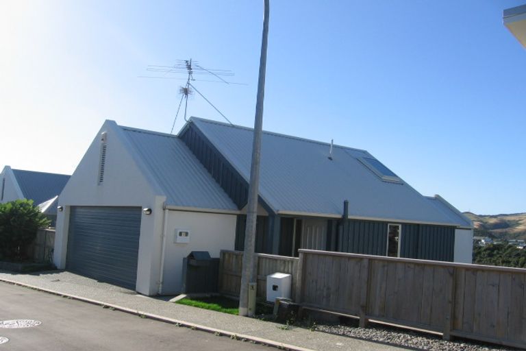 Photo of property in 41 Hawtrey Terrace, Churton Park, Wellington, 6037