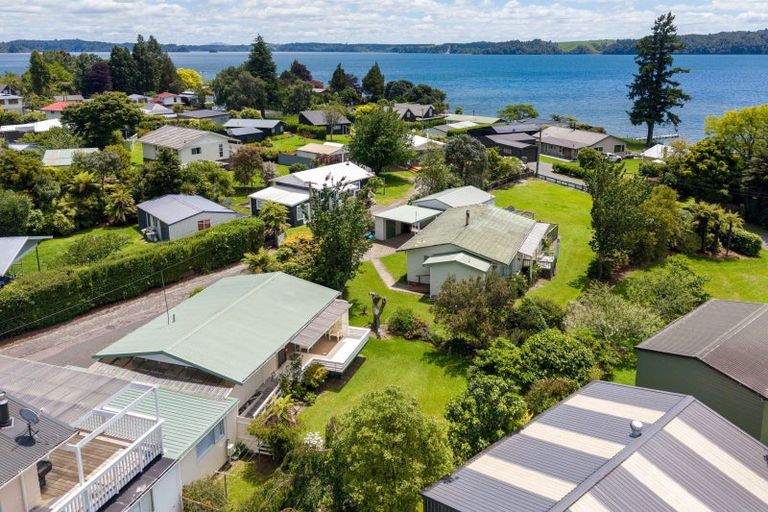 Photo of property in 57b Wharetoroa Drive, Rotoiti Forest, Rotorua, 3074