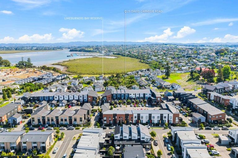 Photo of property in 25 David Carnegie Road, Hobsonville, Auckland, 0616