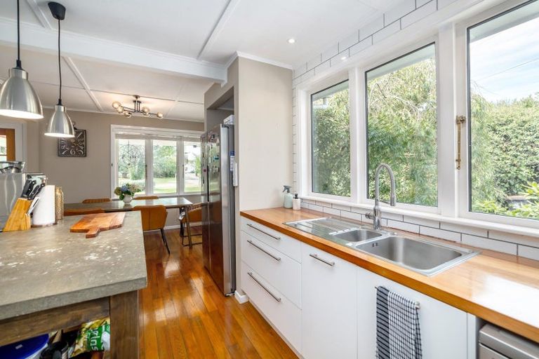 Photo of property in 144 Fitzherbert Street, Featherston, 5710