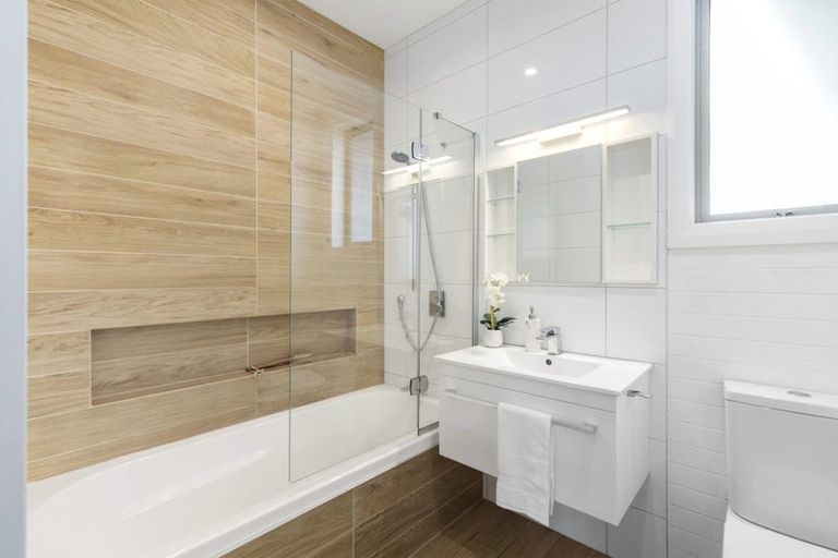 Photo of property in 5 Torridon Road, Miramar, Wellington, 6022