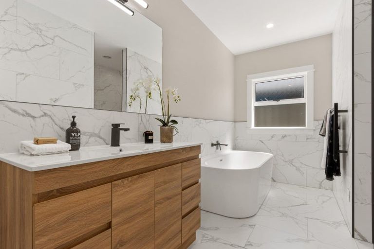 Photo of property in 16 Ruapehu Road, Poraiti, Napier, 4112