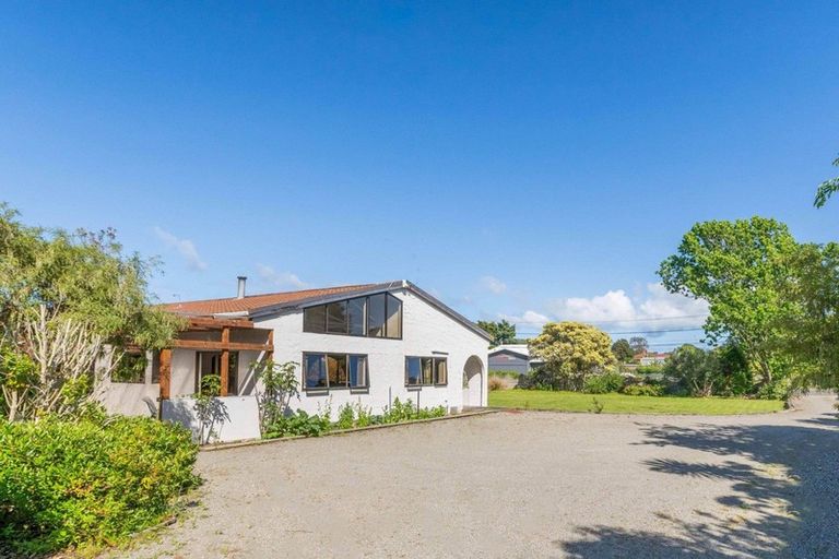 Photo of property in 62 Hinemoa Street, Paraparaumu, 5032