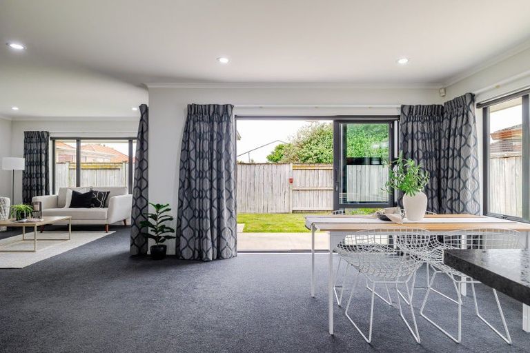 Photo of property in 87a College Street, Awapuni, Palmerston North, 4412