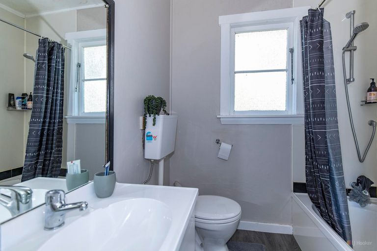 Photo of property in 57 Hassall Street, Parkside, Timaru, 7910