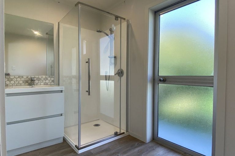 Photo of property in 9 Southberg Avenue, Frankton, Queenstown, 9300