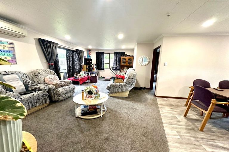 Photo of property in 170 Clyde Street, Balclutha, 9230