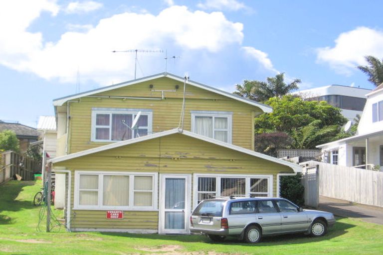 Photo of property in 1 May Street, Mount Maunganui, 3116