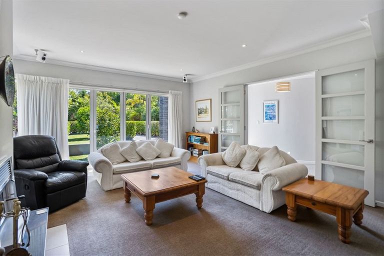 Photo of property in 151a Whangaparaoa Road, Red Beach, 0932