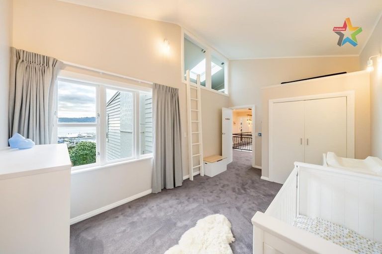 Photo of property in 15 Nikau Road, Point Howard, Lower Hutt, 5013