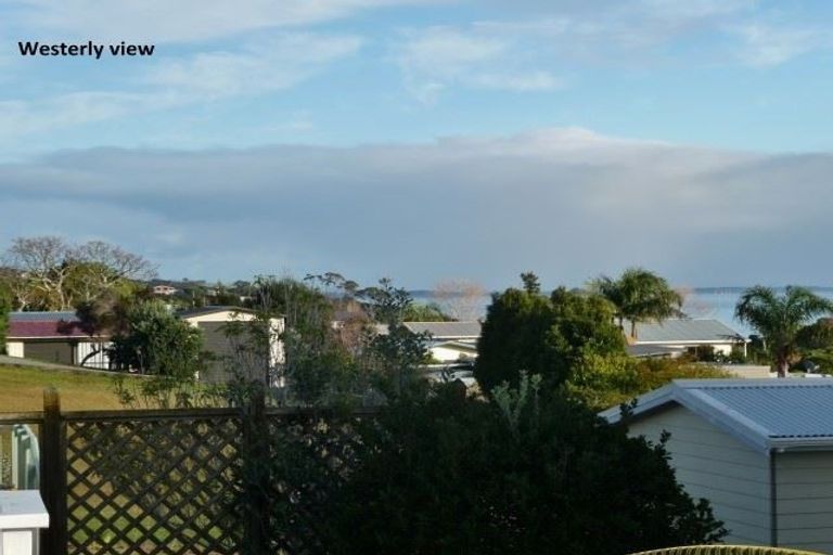 Photo of property in 1a Saint Johns Road, Coopers Beach, 0420