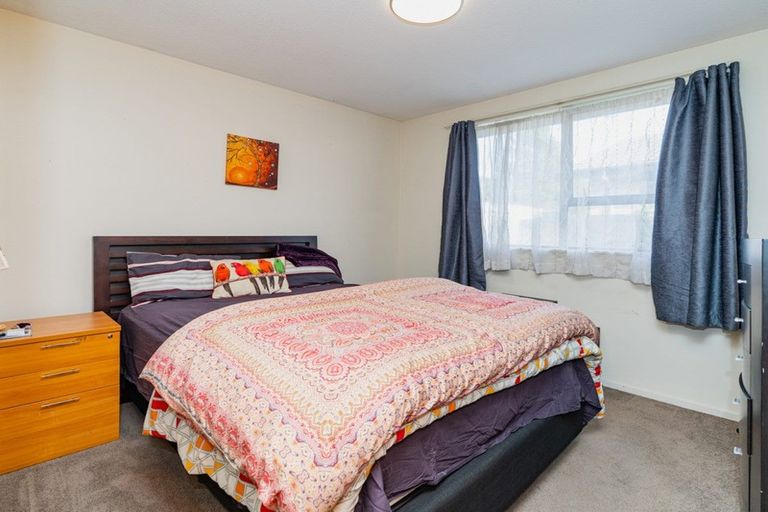 Photo of property in 23d Saunders Place, Redwood, Christchurch, 8051