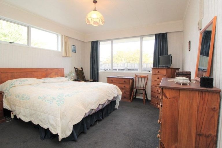 Photo of property in 10 Futter Street, Foxton, 4814