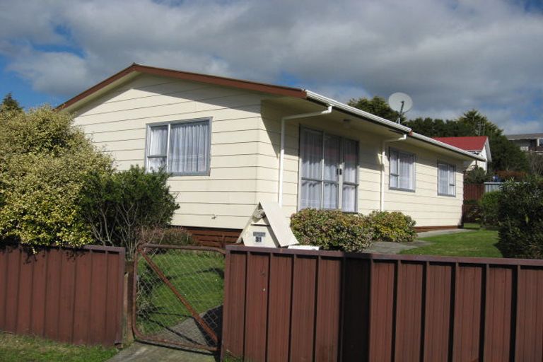 Photo of property in 31 Stockdale Street, Wainuiomata, Lower Hutt, 5014