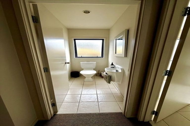 Photo of property in 1a Arataki Road, Havelock North, 4130