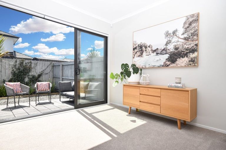 Photo of property in 71 Kopuru Road, Whenuapai, Auckland, 0618